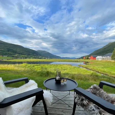 Privatunterkunft Strandhus I Idylliske Omgivelser