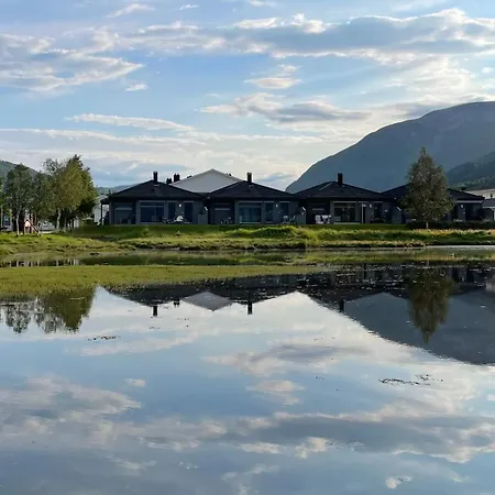 民宿 Strandhus I Idylliske Omgivelser